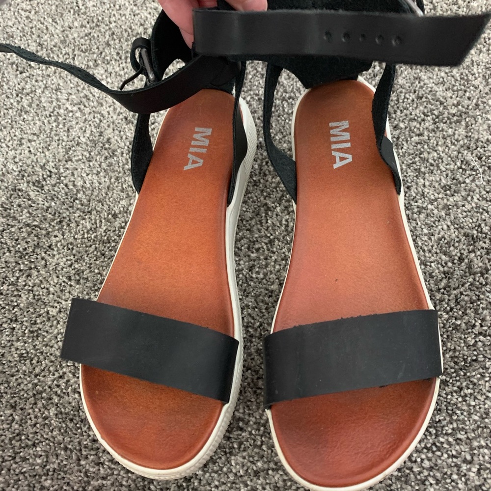 MIA platform sandals